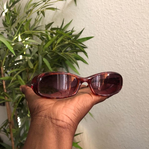 Vintage Retro Preppy 90s Y2K Classic Tortoise shell Oval Rectangle Sunglasses